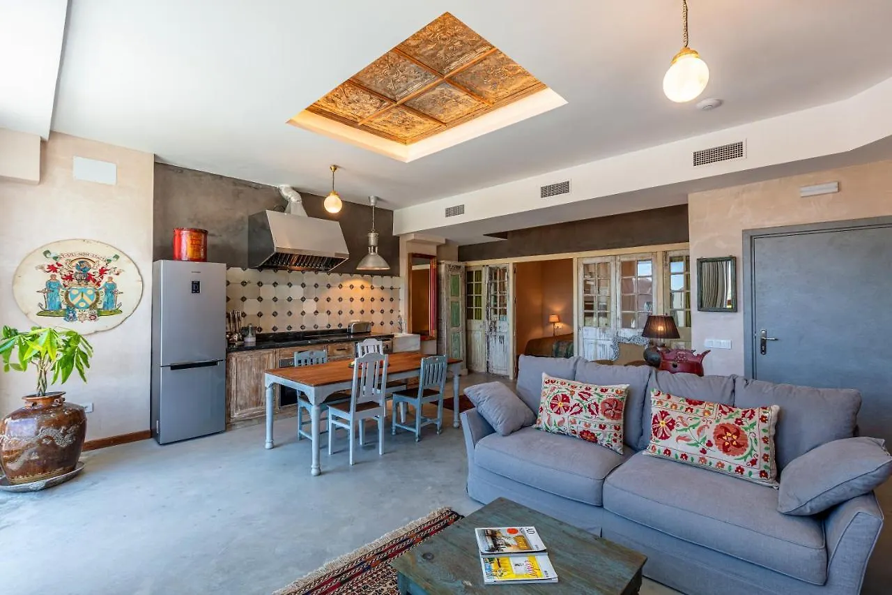 Bombayarte Aparthotel Tarifa 0*,  Španělsko