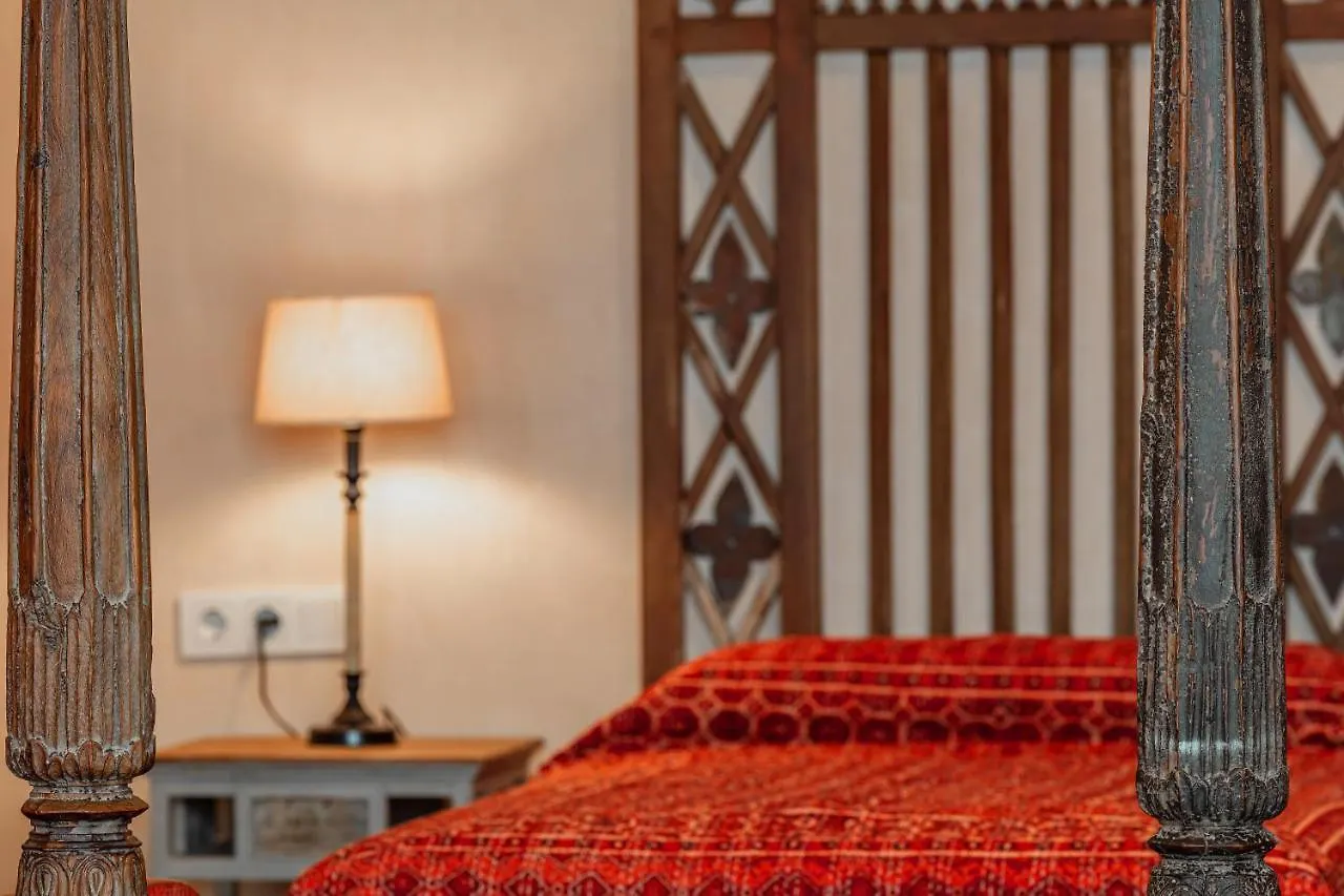Bombayarte Aparthotel Tarifa 0*,
